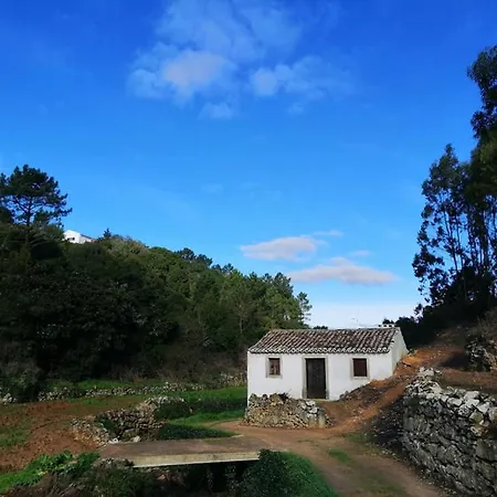Pensionat Furnaka Eco Village Lourinhã