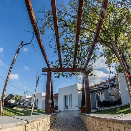Pensionat Furnaka Eco Village