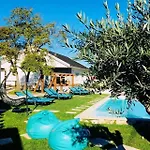 게스트하우스 Furnaka Eco Village 로리냐