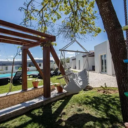 Furnaka Eco Village * Лориньян