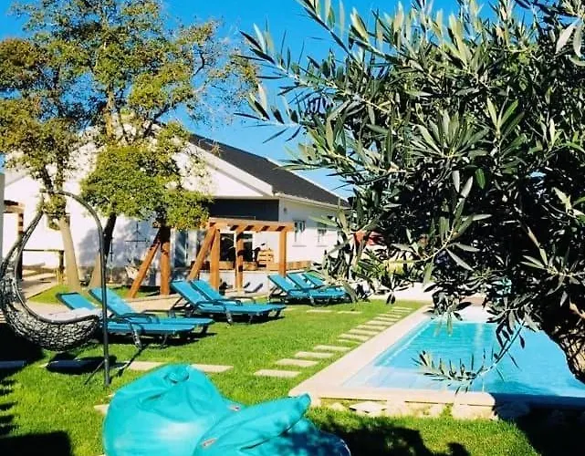 Penzion Furnaka Eco Village Lourinhã